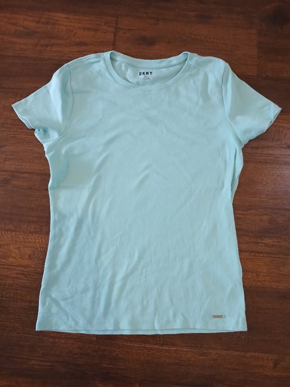 DKNY t-shirt
